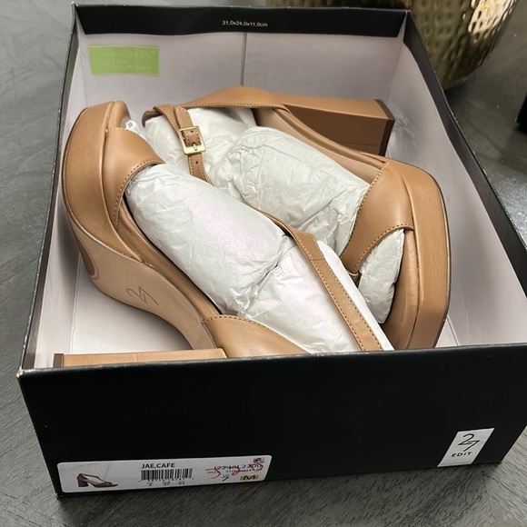 27 EDIT Naturalizer Jae Leather T-Strap Platform Dress Sandals - Picture 2 of 11